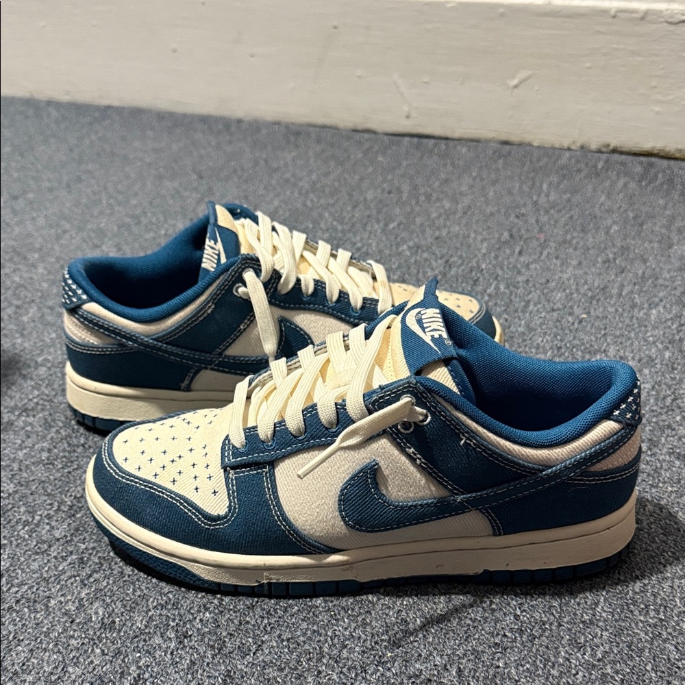Nike Dunks
